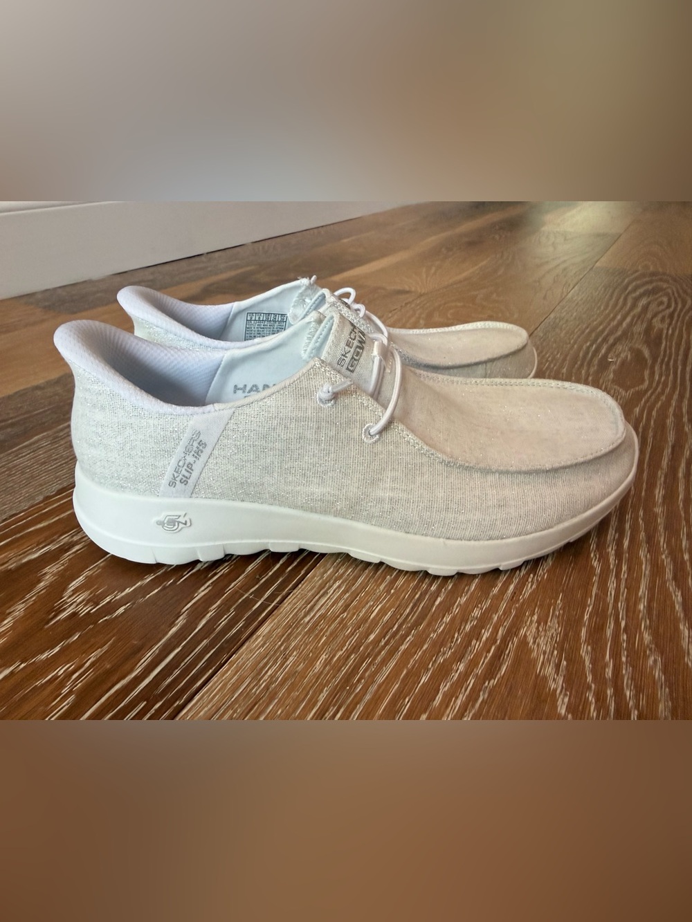 Skechers Women's GO WALK Joy slip-in sneakers in a white or silver color size 9 - Picture 5 of 11
